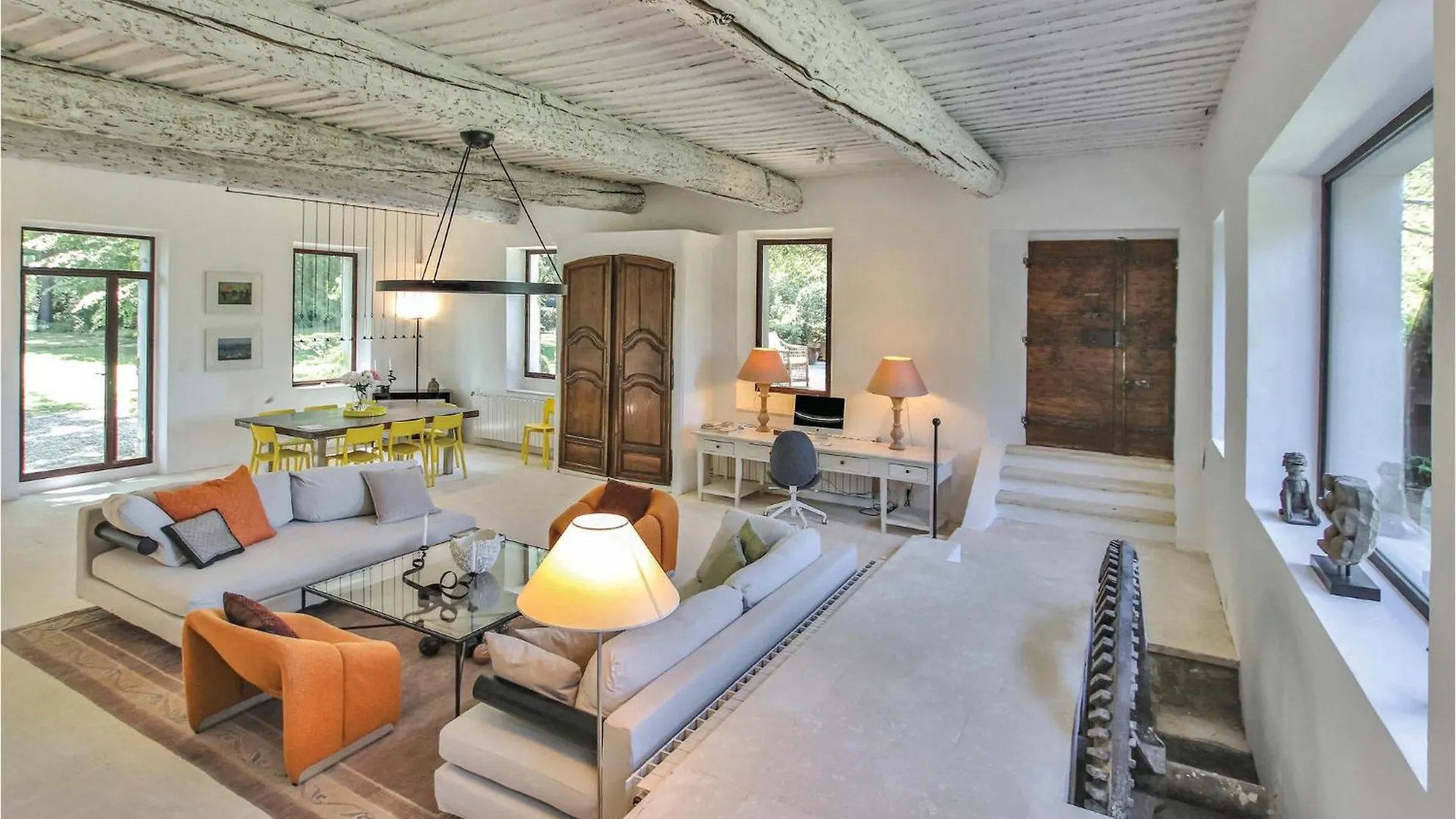 4 Bedroom Stunning Home In Lagnes