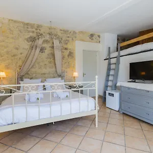 4* Couette-café D'hotes - - Grand Luberon Chez Manon En Luberon